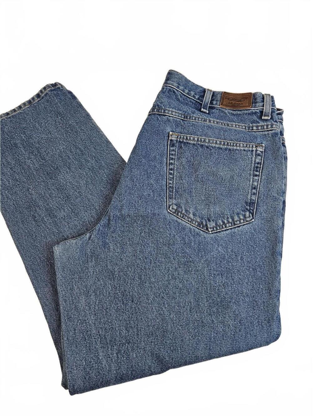 L.L.Bean Natural Fit Men's Classic Blue Denim Jeans 40x30